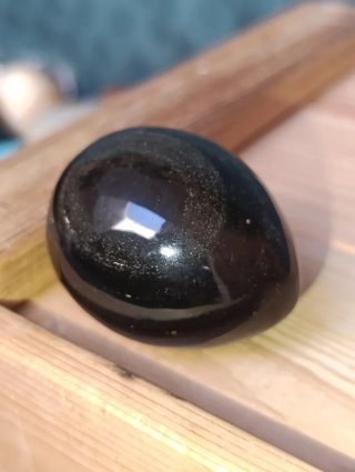 Huevo de obsidiana vintage