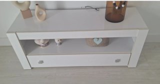 Mueble TV blanco brillo