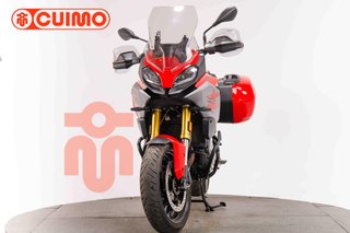 BMW F 900 XR