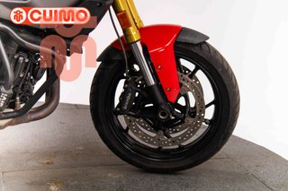 BMW F 900 XR