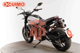 DUCATI SCRAMBLER 1100