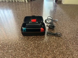 Kit Nintendo Switch + 3 Juegos