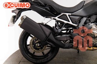 SUZUKI V-STROM 800