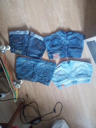 Lote 3 micro shorts y 1 minifalda tachuelas