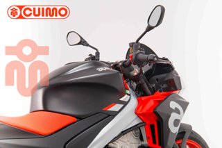 APRILIA TUONO 660