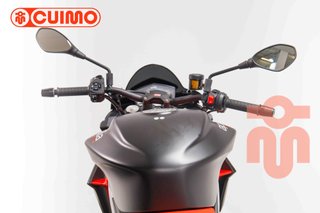 APRILIA TUONO 660