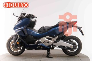 HONDA FORZA 750