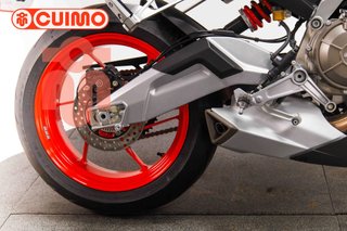 APRILIA TUONO 660