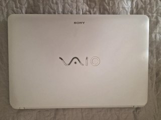 Portatil Sony VAIO Fit 15 SVF152A29M ·   i3