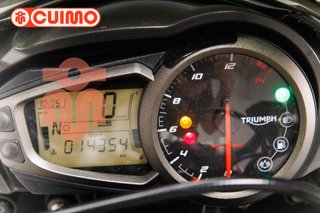 TRIUMPH STREET TRIPLE S