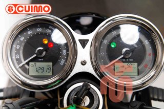 TRIUMPH BONNEVILLE T100