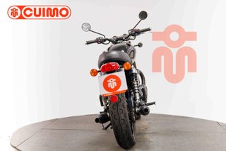 TRIUMPH BONNEVILLE T100