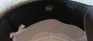 Sombrero ala ancha gris