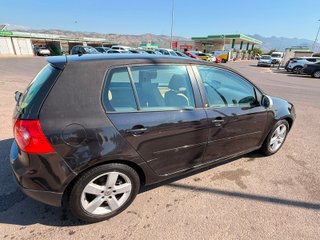 Volkswagen Golf V 1.6 Gasolina 2006 5P
