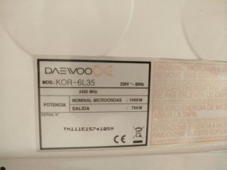 REGALO Microondas- recoger en ST. CELONI. oxidado
