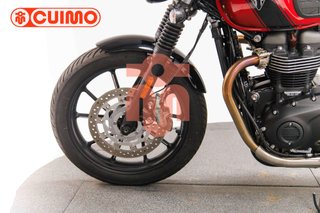 TRIUMPH SPEED TWIN 900