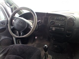 Hyundai  H1 2004