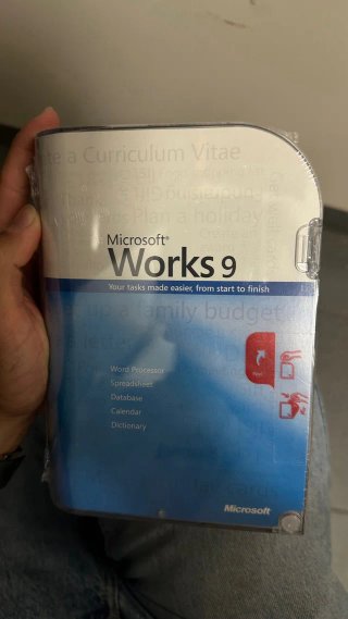 Microsoft Office Standard 2007 + Works 9
