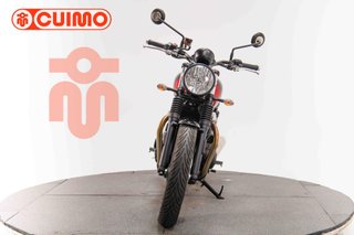 TRIUMPH SPEED TWIN 900