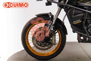 QJ MOTOR SRT 900 SX