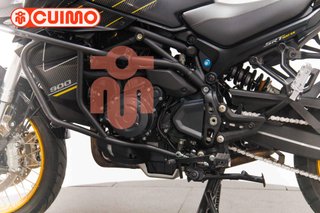 QJ MOTOR SRT 900 SX