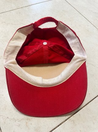 Gorra Ferrari Años 80 Roja