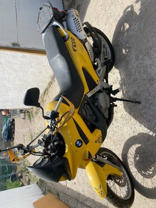 BMW F650 Amarilla