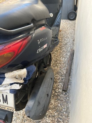 Yamaha Vity Negra