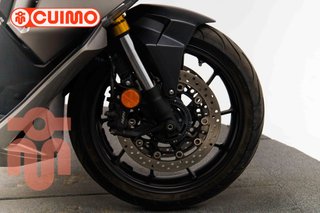 HONDA FORZA 750