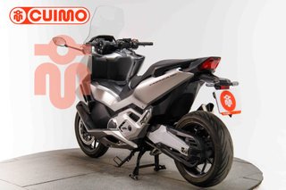 HONDA FORZA 750