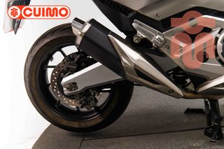 HONDA FORZA 750