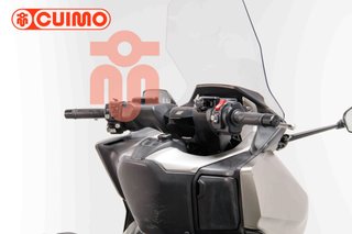 HONDA FORZA 750