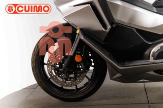 HONDA FORZA 750
