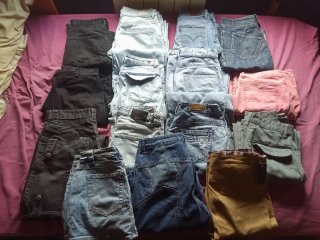 Lote 14 pantalones vaqueros y falda tallas S/M