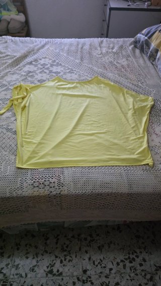 Camiseta amarilla talla única