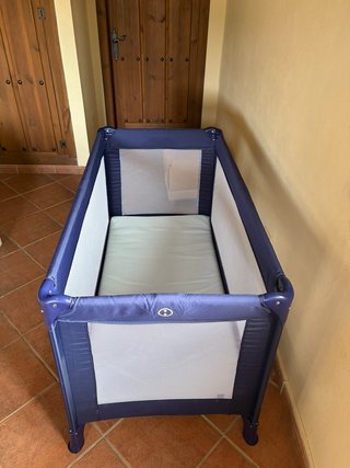 Cuna de viaje Bbest con colchón