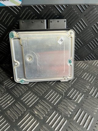 Centralita Motor Bosch EDC17C50 BMW