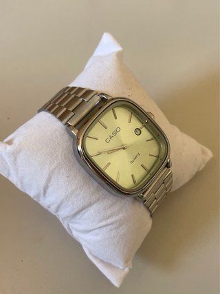 Reloj Casio Vintage Plateado y Verde Menta