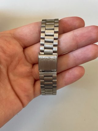 Reloj Casio Vintage Plateado y Blanco