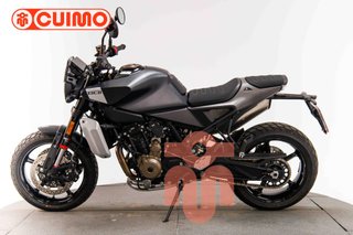 HUSQVARNA SVARTPILEN 801