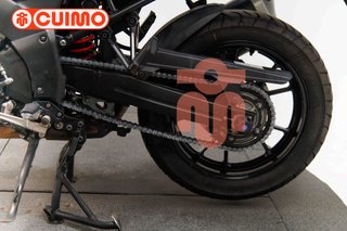 SUZUKI V-STROM 1000