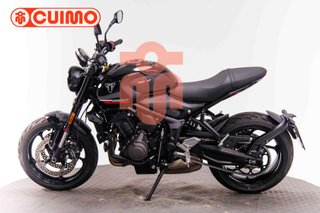 TRIUMPH TRIDENT 660
