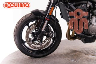 TRIUMPH TRIDENT 660
