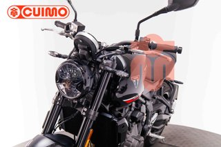 TRIUMPH TRIDENT 660