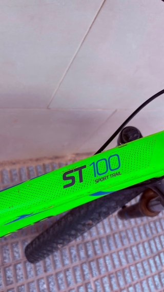 Bicicleta Rockrider 100 Verde