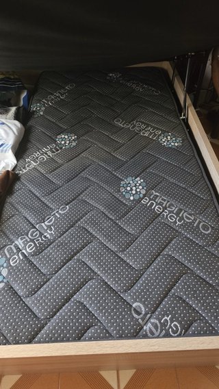 Materasso singolo e contenitore
