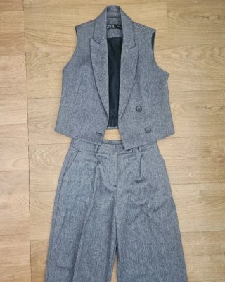 Traje Zara Chaleco y Pantalón Gris-Blue