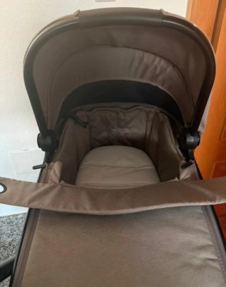Passeggino Maxi-Cosi Leona 2
