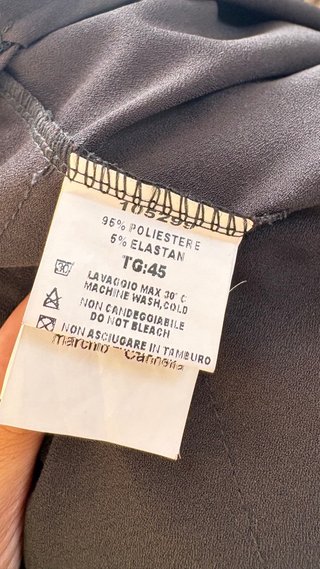 Vestido marrón con encaje negro