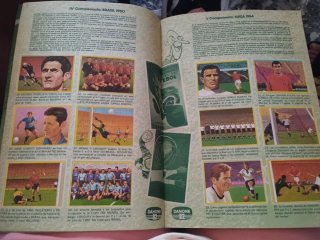 Álbum Fútbol en Acción COMPLETO